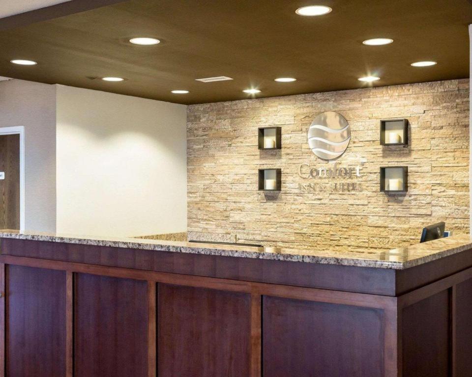 Comfort Inn & Suites Watford City Ngoại thất bức ảnh